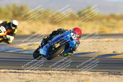 media/Nov-17-2024-CVMA (Sun) [[1fec520723]]/Race 18-Supersport Middleweight/